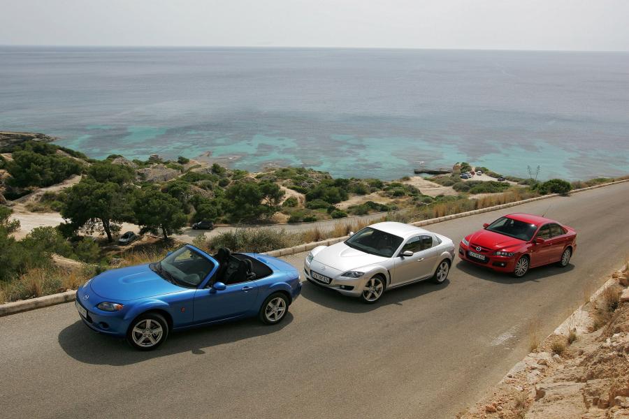  Mazda MX-5 Roadster Coupe 2006 года  (фото 22 из 212)
